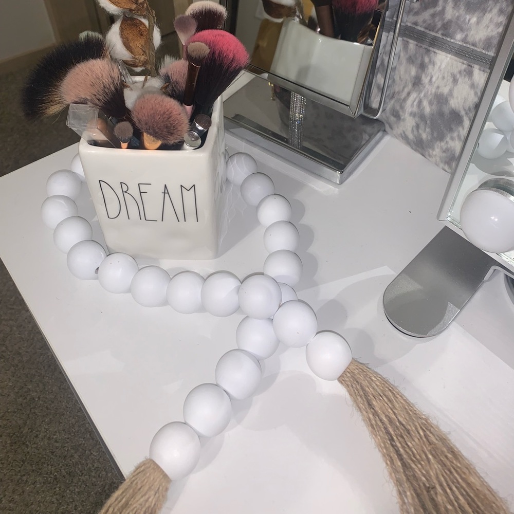 Farmhouse beads